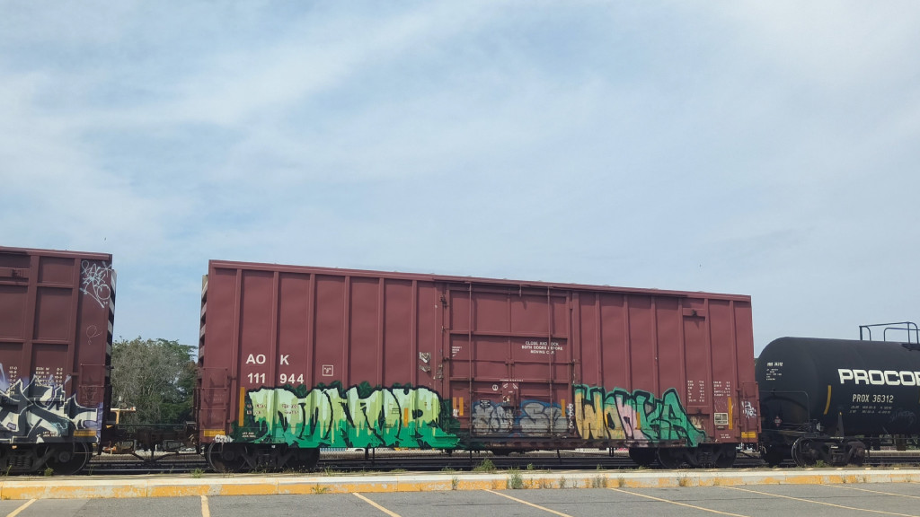 AOK 111944